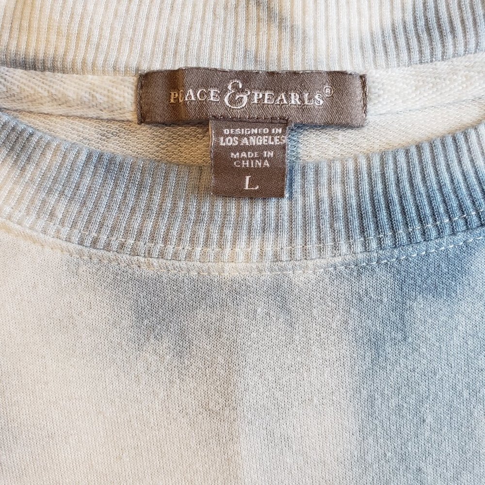 Peace and Pearls Sweatshirt - Picture 6 of 6
